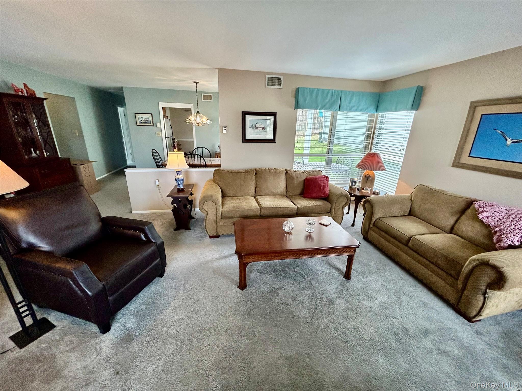 520 Cranston Lane Ridge, NY 11961 - Photo 5 of 18