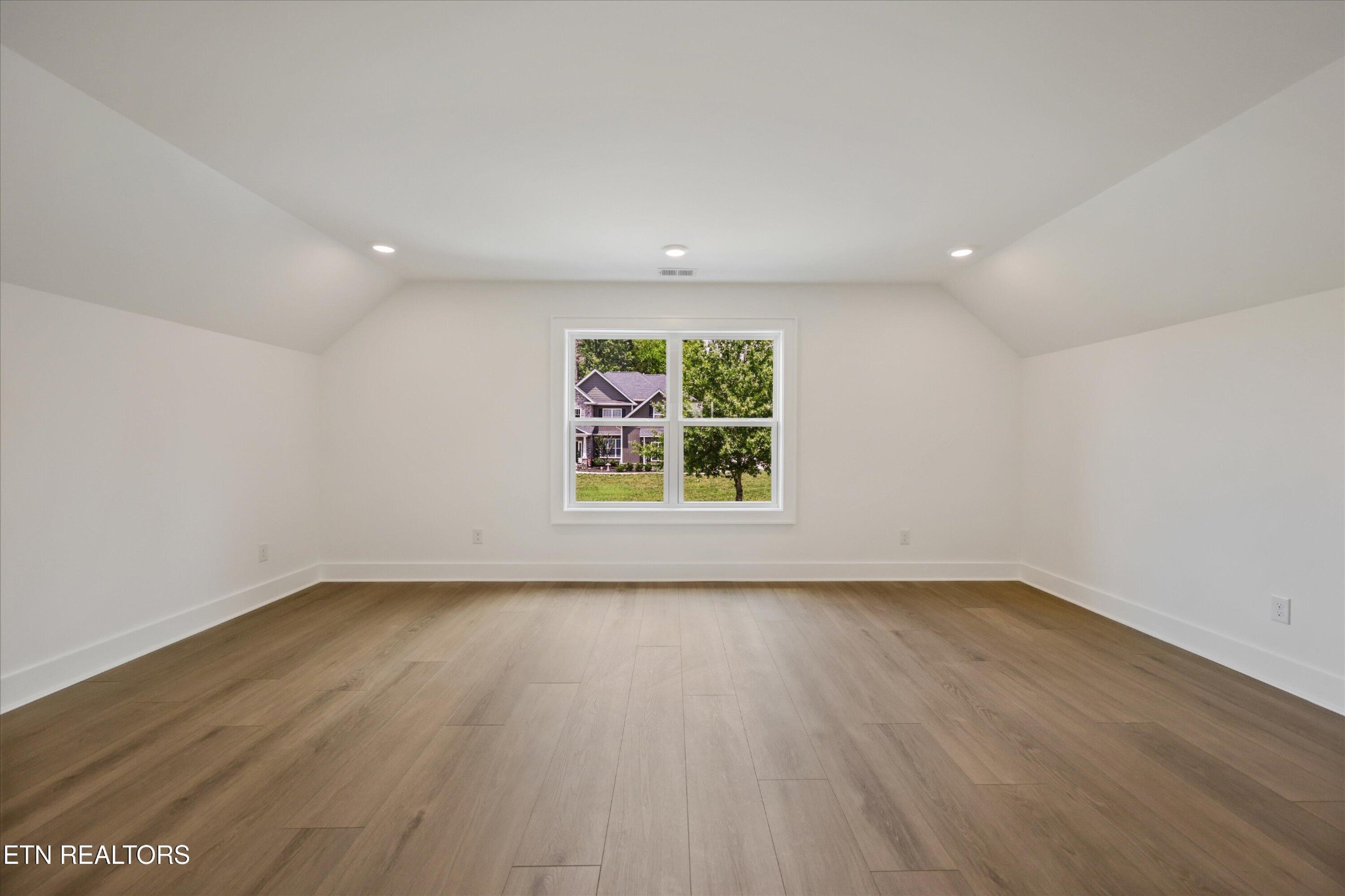 105 Mistletoeberry Road Oak Ridge, TN 37830 - Photo 43 of 60 Gallery Image 43