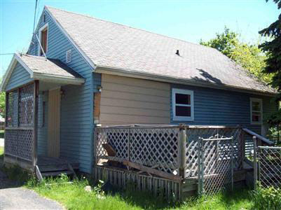 5832 Hughes Road Lansing, MI 48911 - Photo 4 of 7 20109274-3.JPG