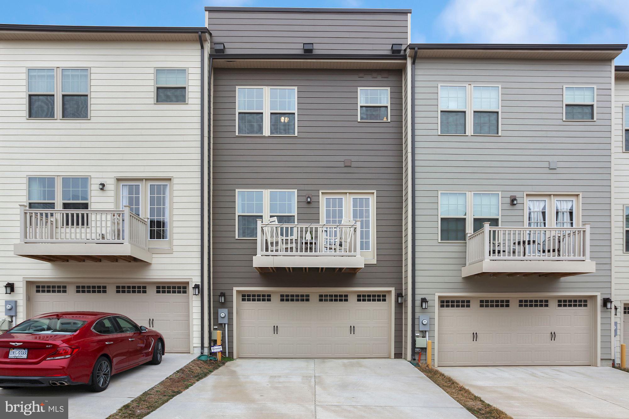 18105 Red Mulberry Road Dumfries, VA 22026 - Photo 14 of 44 Gallery Image 14