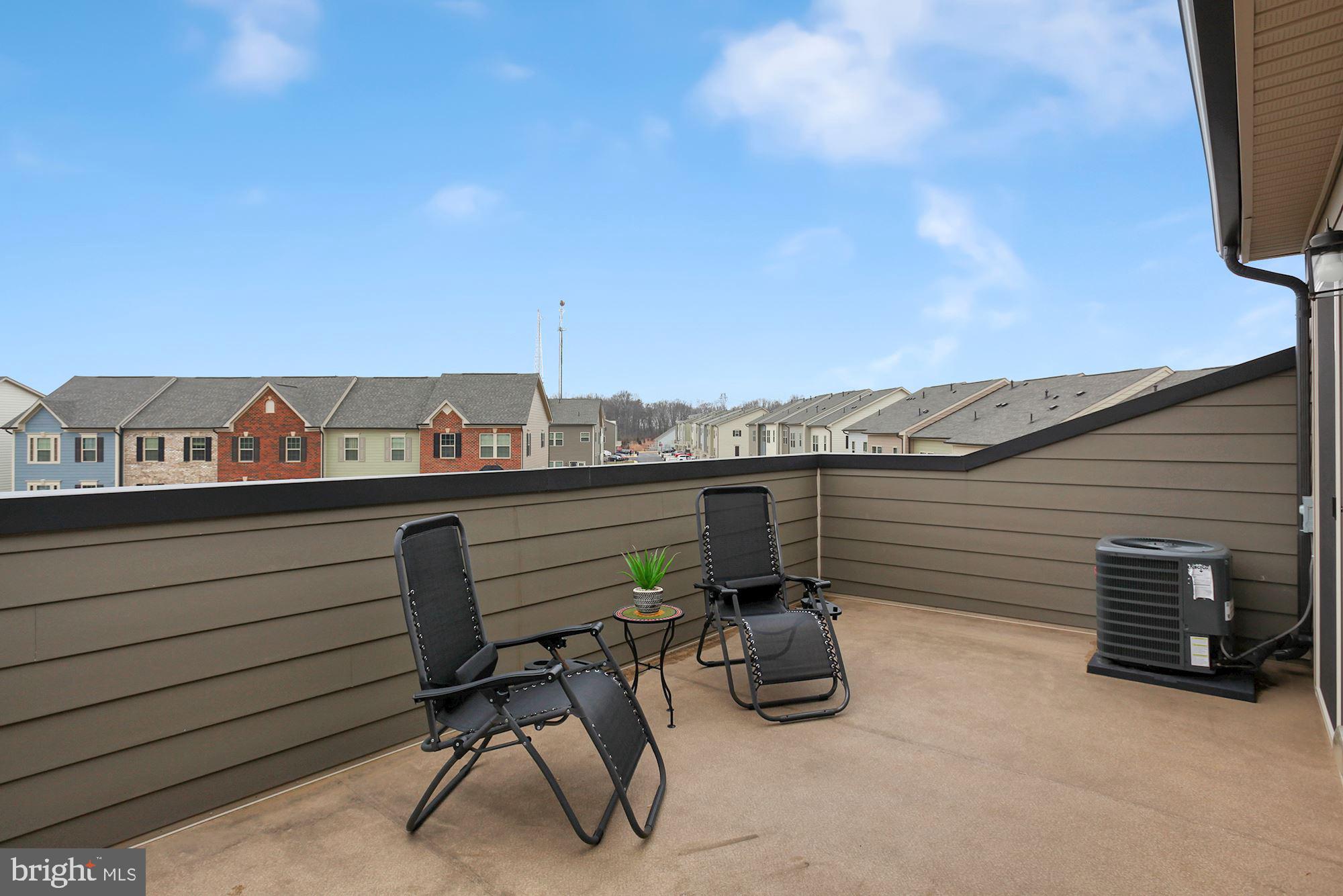 18105 Red Mulberry Road Dumfries, VA 22026 - Photo 42 of 44 Gallery Image 42