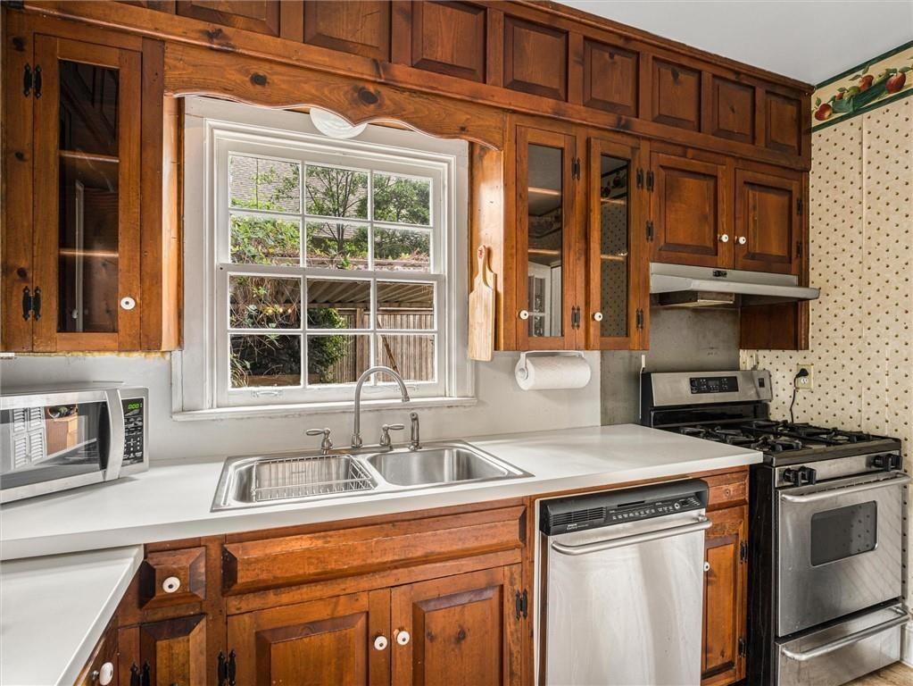 2223 Virginia Place Northeast Atlanta, GA 30305 - Photo 30 of 38