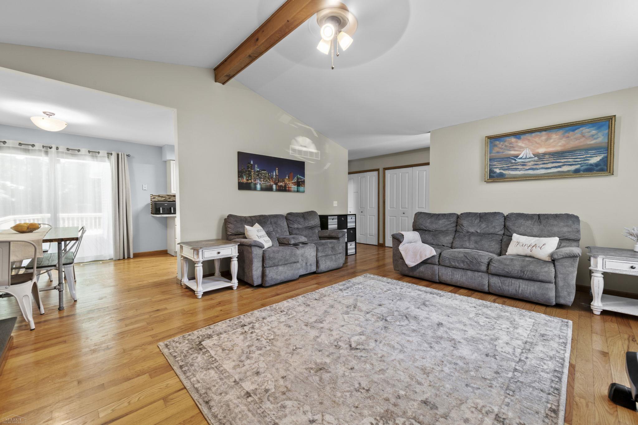 6580 Swartout Road Algonac, MI 48001 - Photo 14 of 34 50214348-d4016da5-9d8d-42ec-8096-d2c99ad4c1bd.JPG