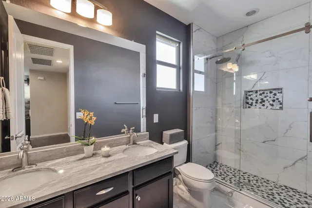 $1,200,000 | 21610 North 36th Street, Phoenix, AZ 85050