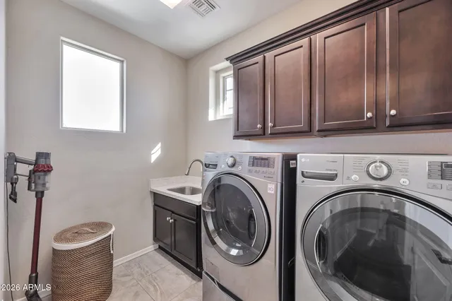 $1,200,000 | 21610 North 36th Street, Phoenix, AZ 85050