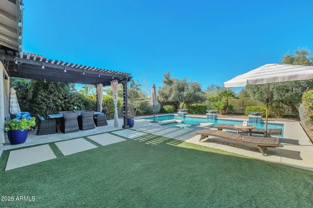 $1,200,000 | 21610 North 36th Street, Phoenix, AZ 85050