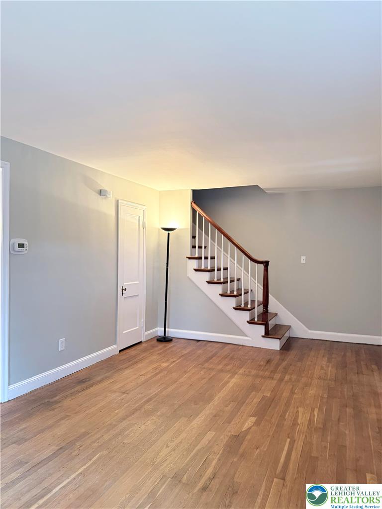 2109 Kemmerer Street Bethlehem, PA 18017 - Photo 5 of 41