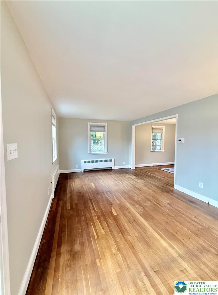 2109 Kemmerer Street Bethlehem, PA 18017 - Photo 6 of 41