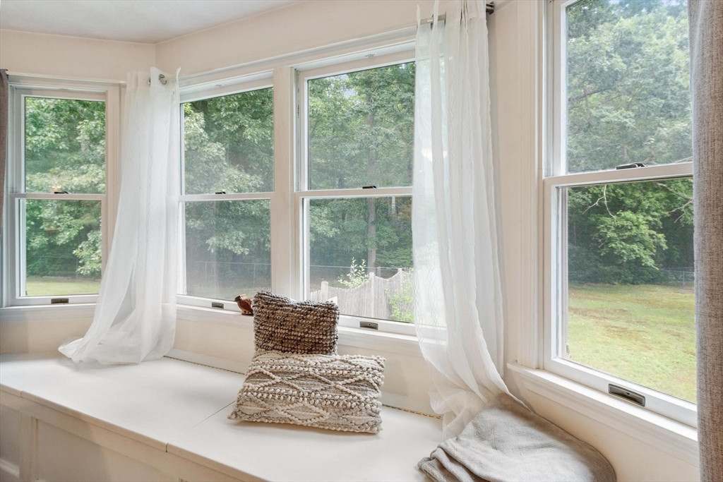 14 Millers Farm Road Billerica, MA 01821 - Photo 10 of 36