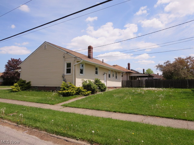 14500 Wheeler Road Maple Heights, OH 44137 - Photo 3 of 11