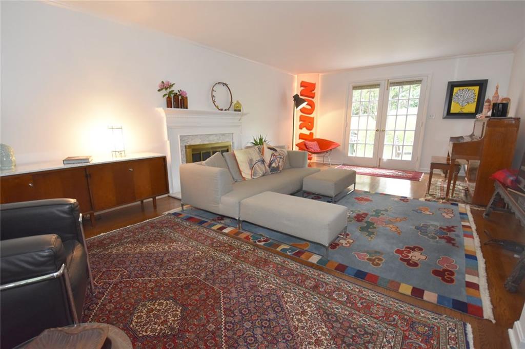654 Trotwood Ridge Road Pittsburgh, PA 15241 - Photo 4 of 25 Gallery Image 4