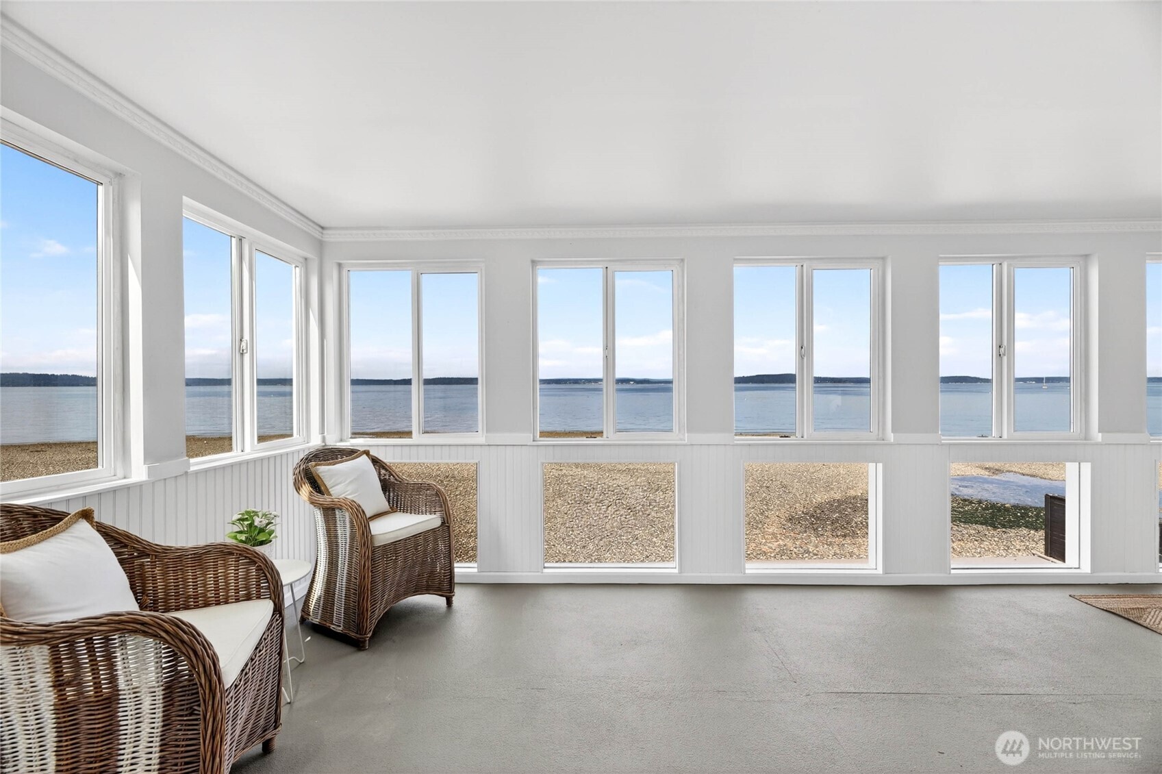 5311 Beach Drive Southwest Seattle, WA 98136 - Photo 10 of 40