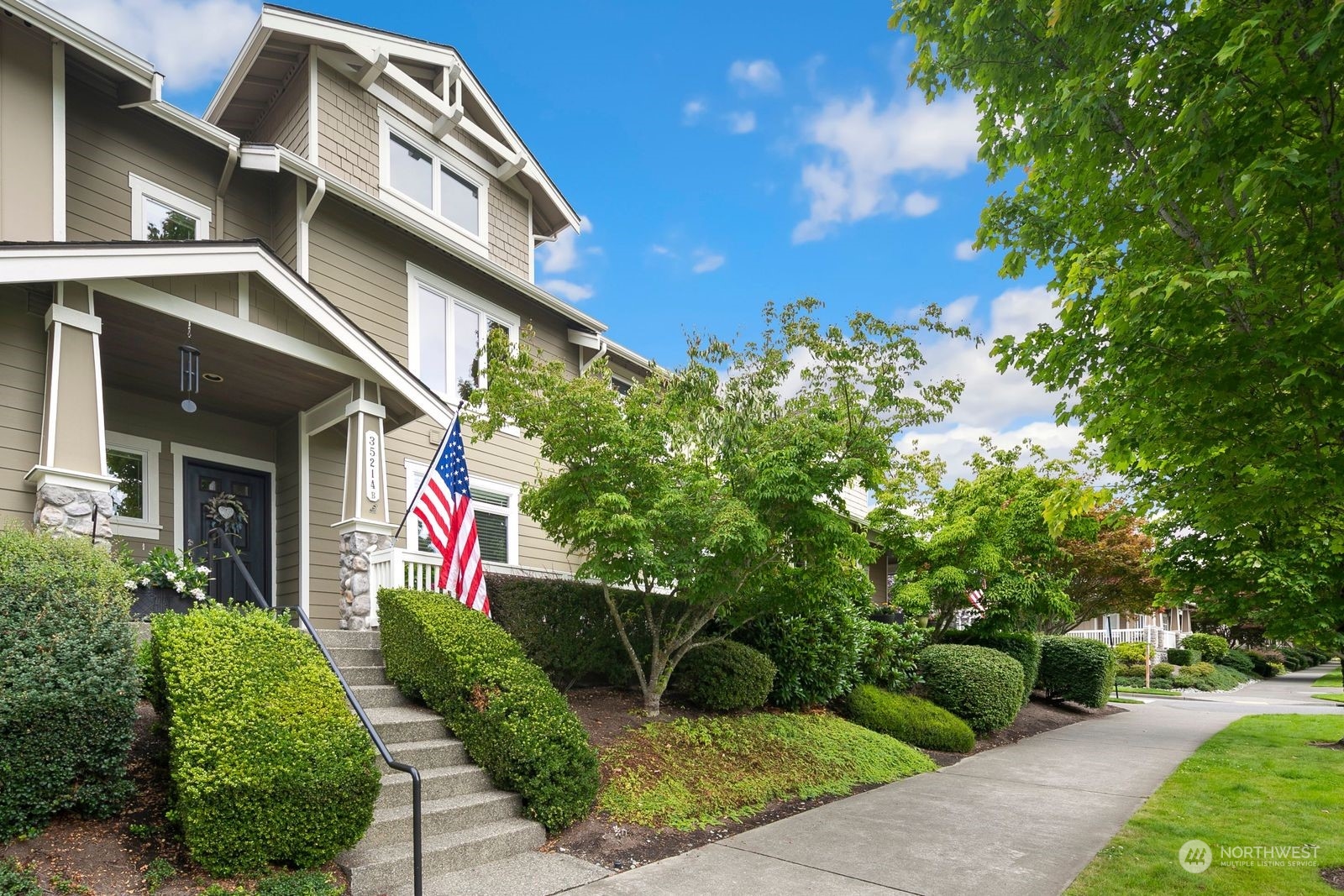 35214 Southeast Ridge Street Snoqualmie, WA 98065 - Photo 1 of 23 Gallery Image 1