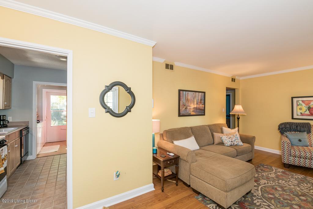 2706 Alanmede Road Louisville, KY 40205 - Photo 8 of 21 Alanmede 7