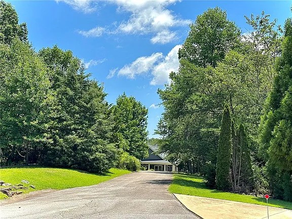 102 Long View Court Pickens, SC 29671 - Photo 7 of 16 neighborhood entrance