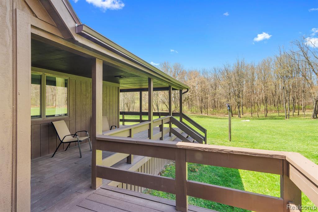 17144 Rosehill Road Pinckney, MI 48169 - Photo 29 of 39
