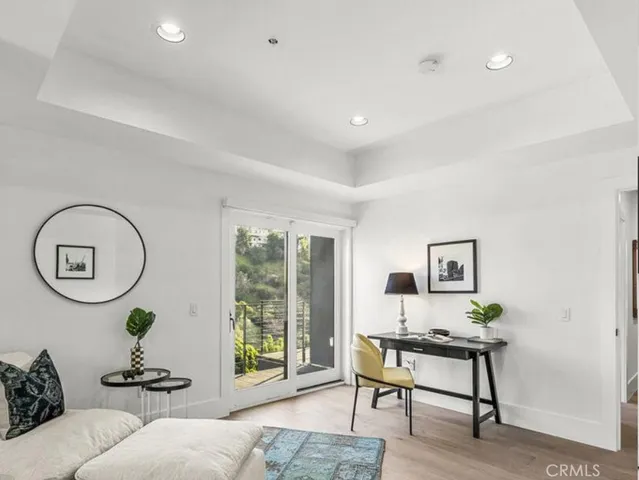 $13,500 | 6422 Weidlake Drive, Los Angeles, CA 90068