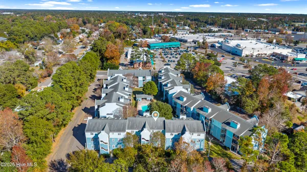 $146,900 | 4220 Wilshire Boulevard, Unit 203, Wilmington, NC 28403