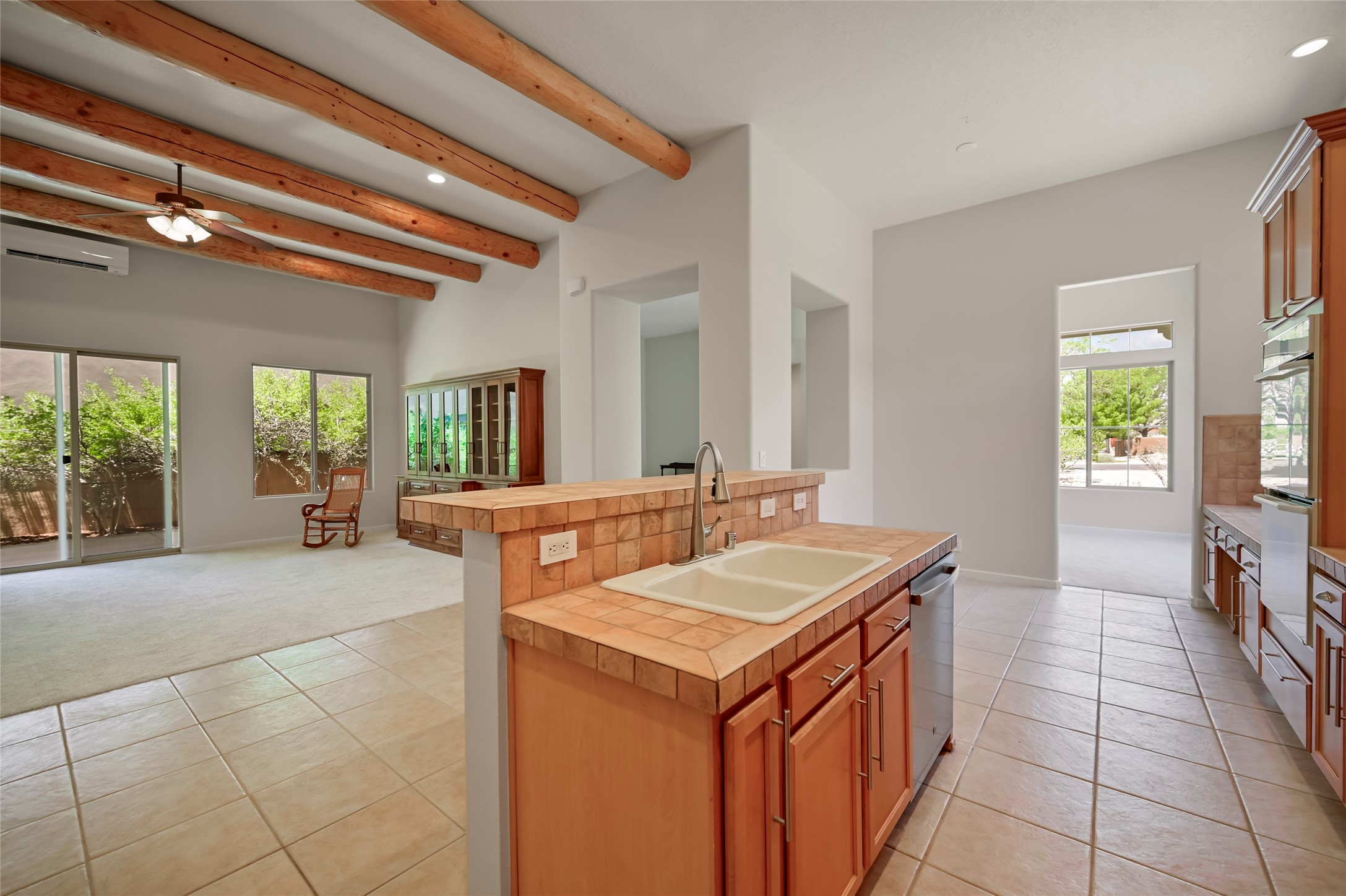 92 Canada Del Rancho Santa Fe, NM 87508 - Photo 14 of 52
