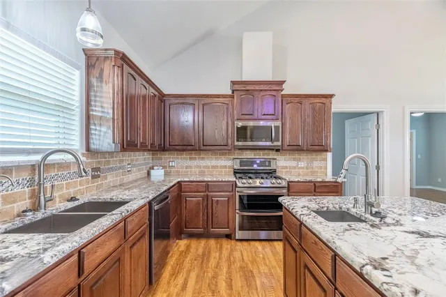 $1,399,000 | 1098 Highway 36, Abilene, TX 79602