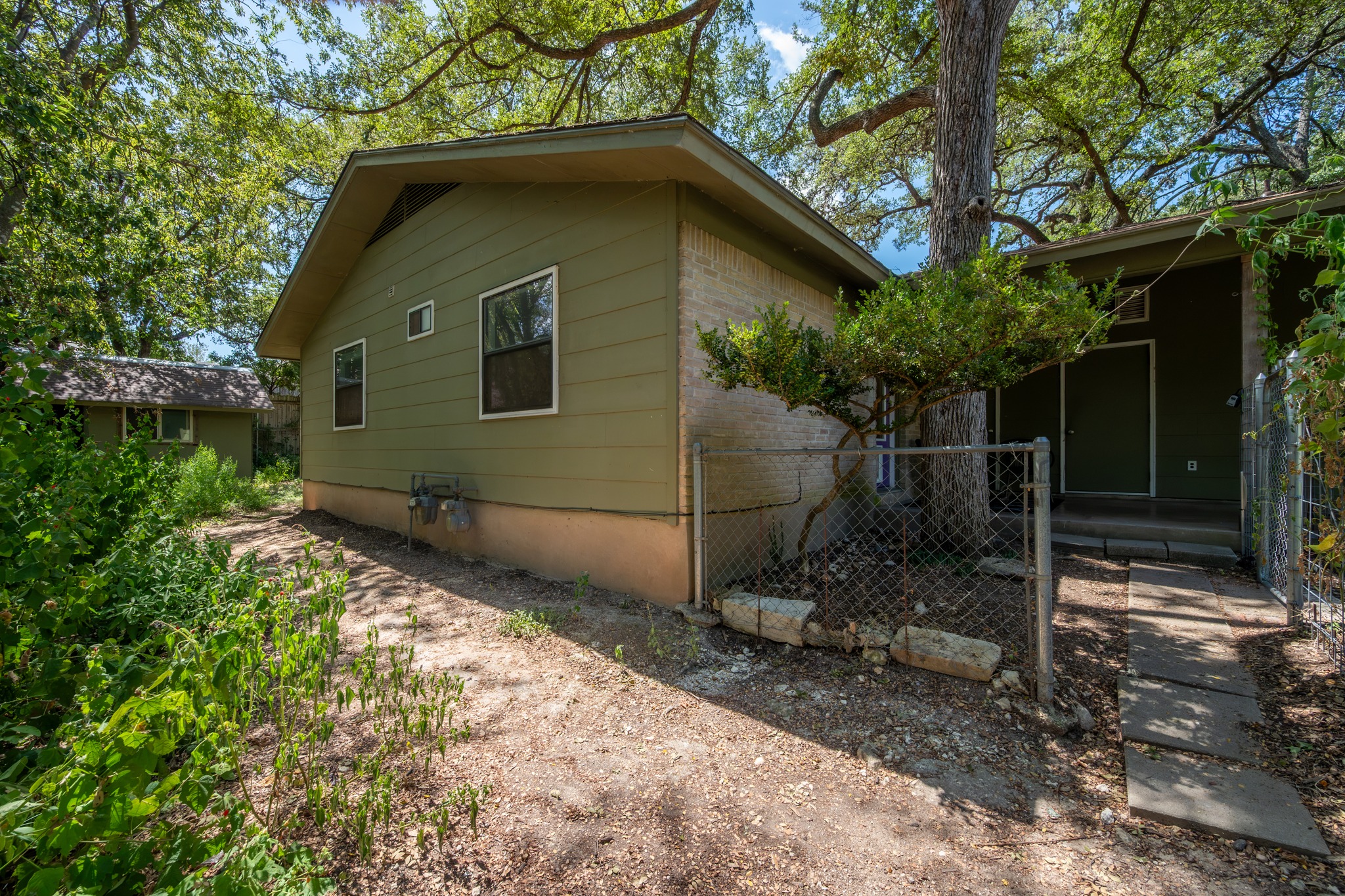 3403 Clawson Road Austin, TX 78704 - Photo 16 of 38 Each unit offers its own private outdoor space.
