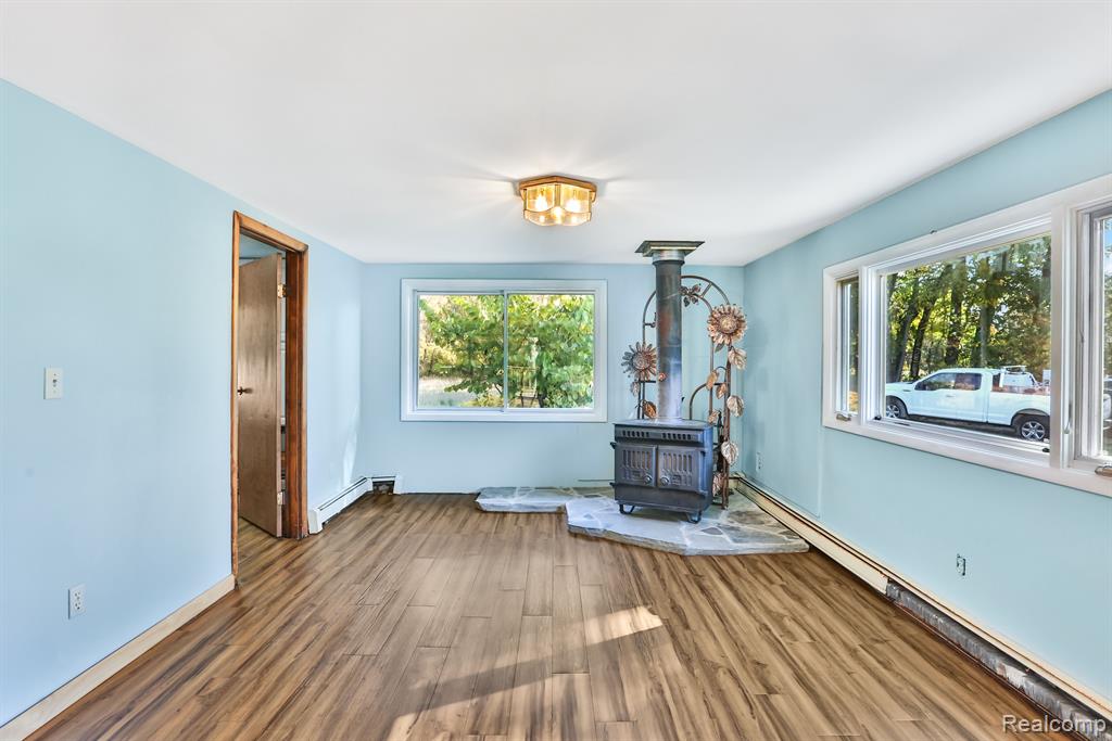 600 West Predmore Road Oakland, MI 48363 - Photo 14 of 46
