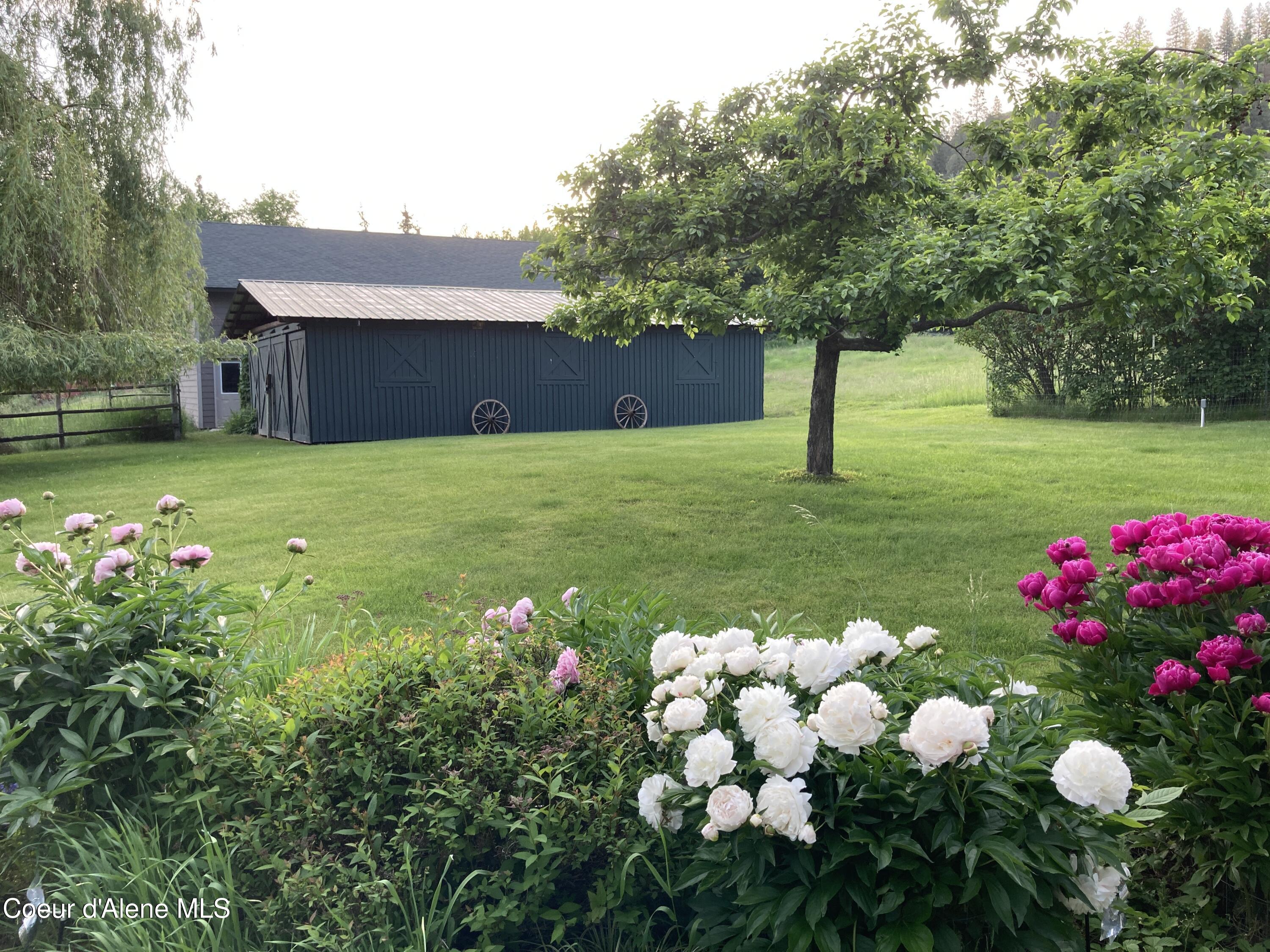 3226 District 2 Road Bonners Ferry, ID 83805 - Photo 84 of 91 Barn Garden