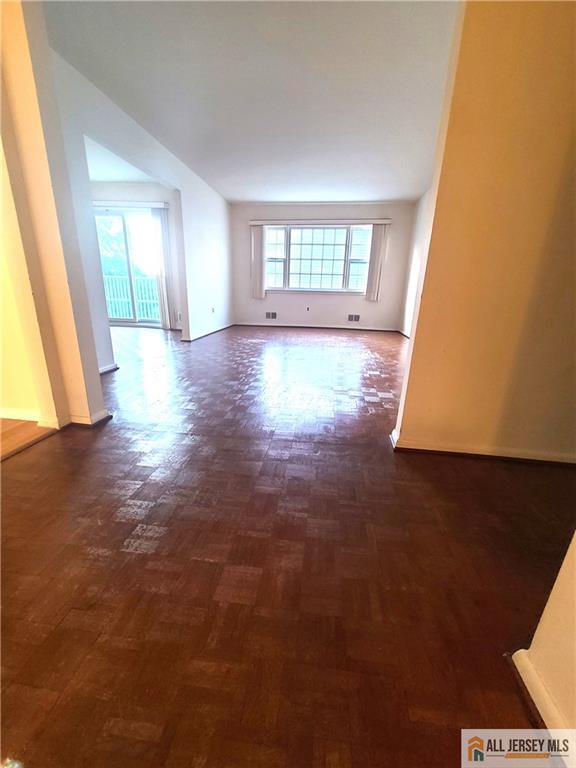 8 Windy Hill Road Metuchen, NJ 08840 - Photo 11 of 51