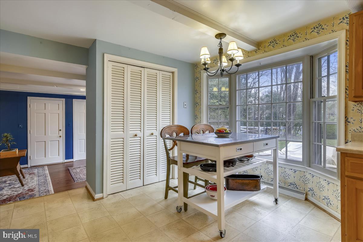 8719 Highgate Road Alexandria, VA 22308 - Photo 11 of 44 Gallery Image 11