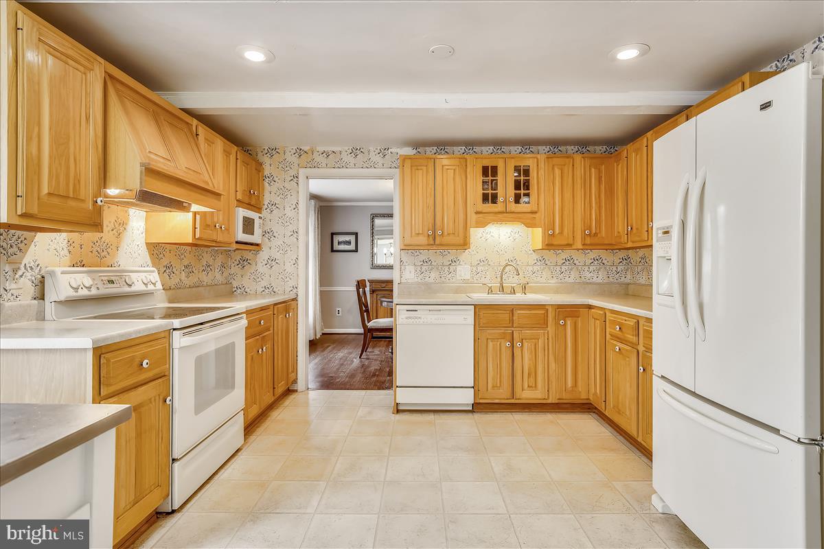 8719 Highgate Road Alexandria, VA 22308 - Photo 12 of 44 Gallery Image 12