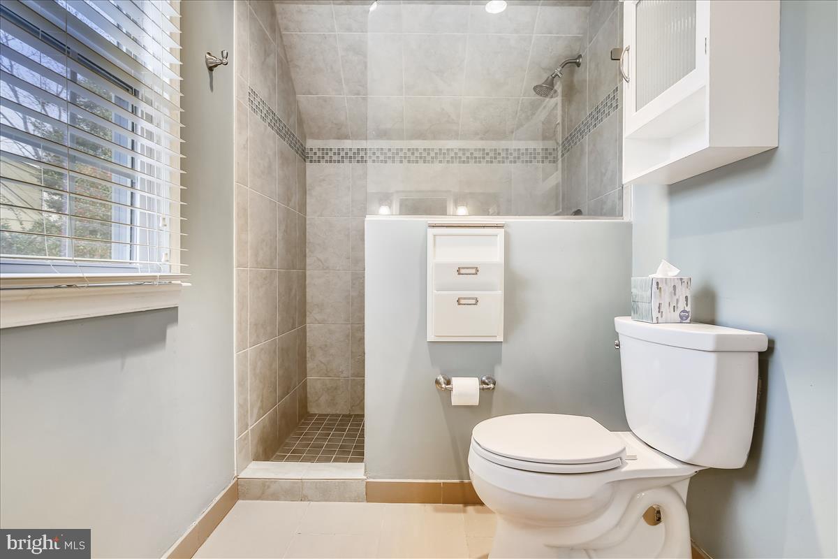 8719 Highgate Road Alexandria, VA 22308 - Photo 20 of 44 Gallery Image 20