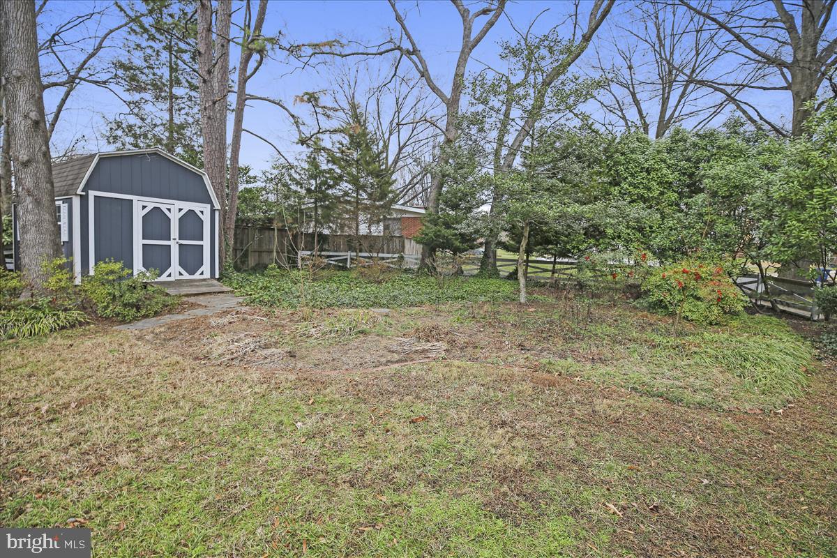8719 Highgate Road Alexandria, VA 22308 - Photo 35 of 44 Gallery Image 35