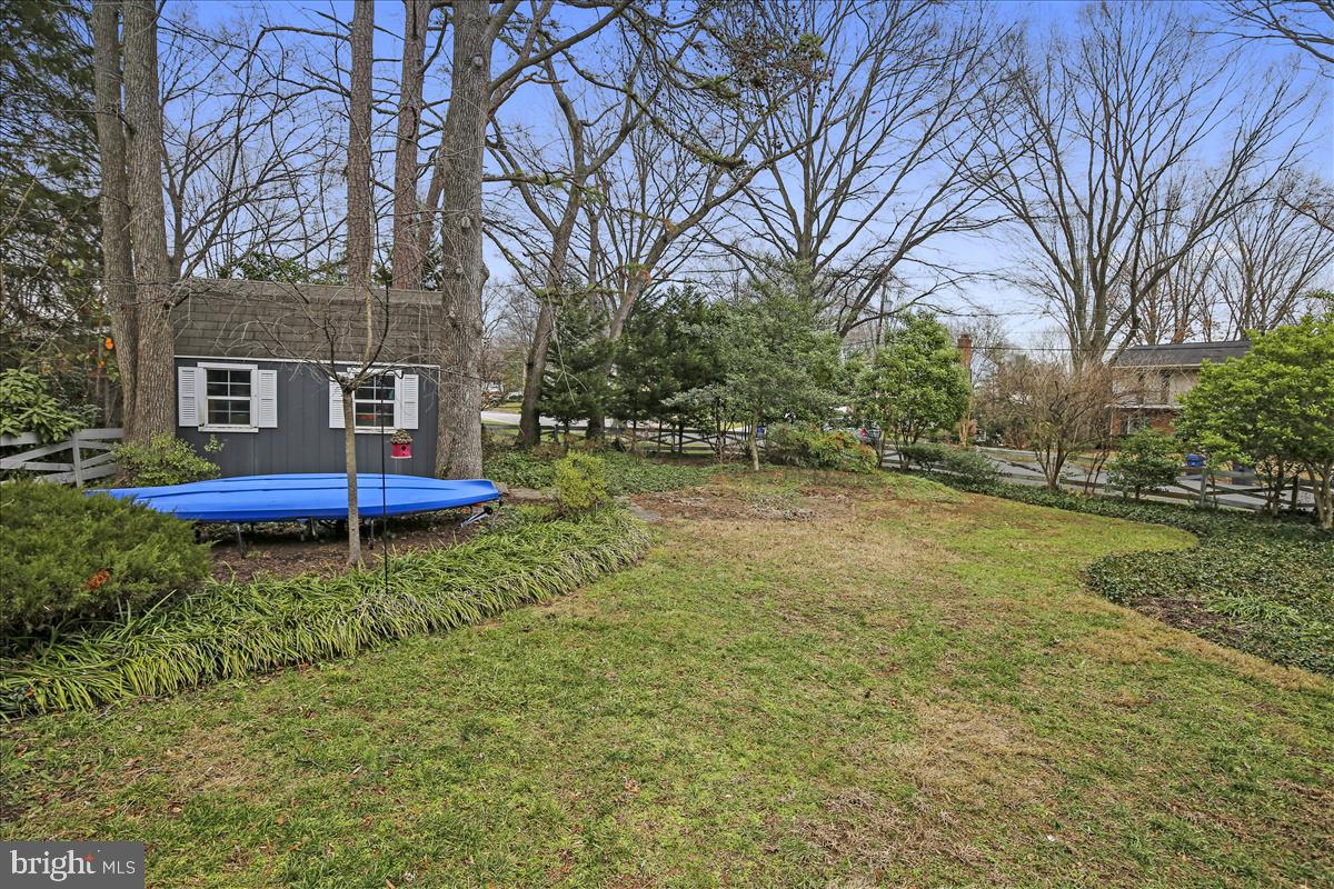 8719 Highgate Road Alexandria, VA 22308 - Photo 36 of 44 Gallery Image 36