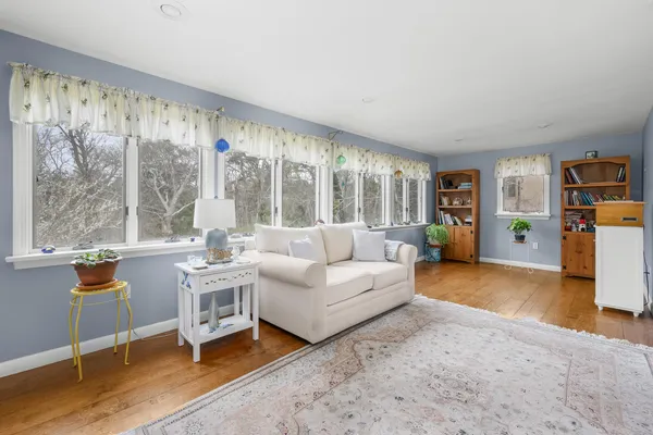 $725,000 | 535 School House Road, Eastham, MA 02642