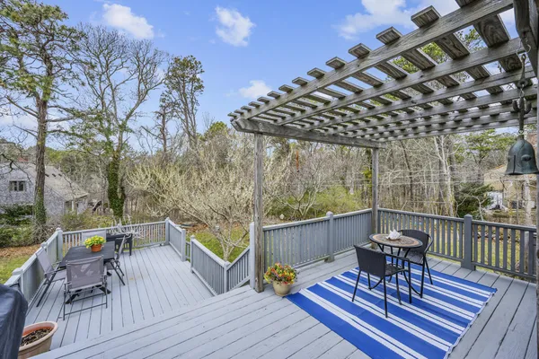 $725,000 | 535 School House Road, Eastham, MA 02642
