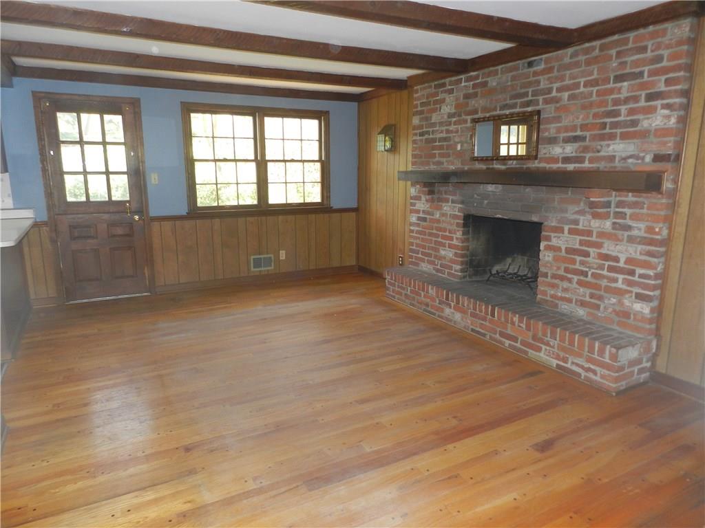 176 Topsfield Road Upper St. Clair, PA 15241 - Photo 6 of 19 Gallery Image 6