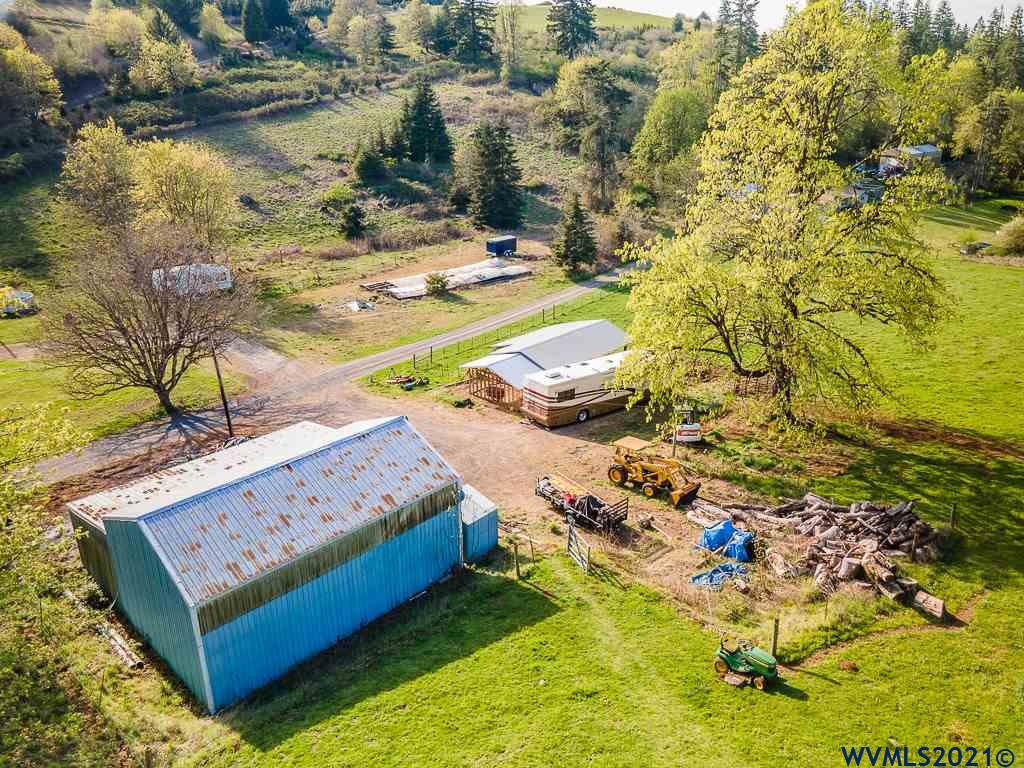 29020 Berlin Road Sweet Home, OR 97386 - Photo 4 of 38 Gallery Image 4