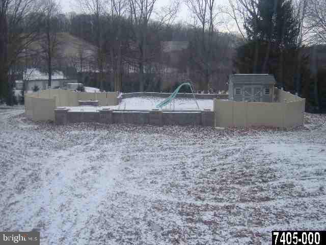 5107 Waltersdorff Road Spring Grove, PA 17362 - Photo 6 of 6