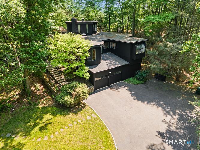 195 Steep Hill Road Weston, CT 06883 - Photo 29 of 32