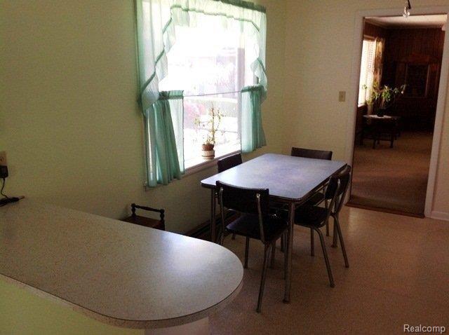 5247 Pointe Tremble Road Algonac, MI 48001 - Photo 4 of 22 Dining Area.JPG