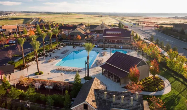 $695,000 | 813 Big Range Way, Rocklin, CA 95765