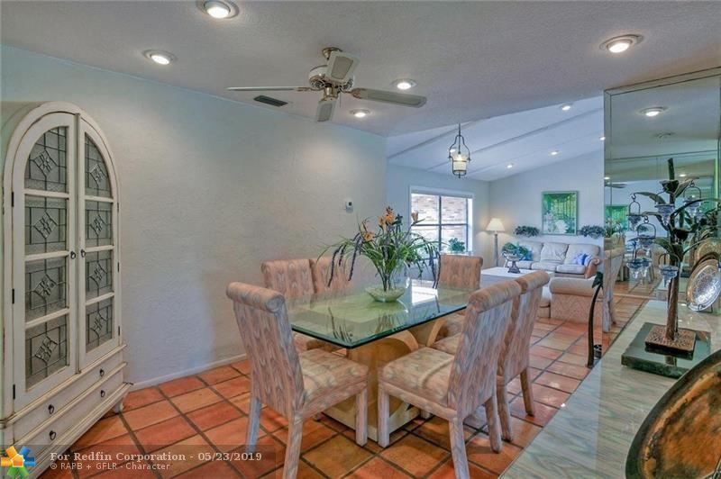 8501 Northwest 80th Street Tamarac, FL 33321 - Photo 18 of 41 F10171611_18_2