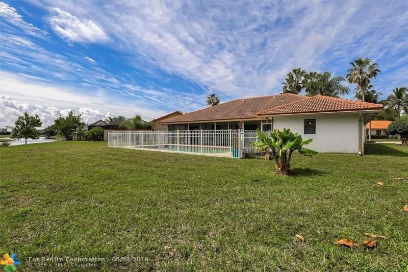 8501 Northwest 80th Street Tamarac, FL 33321 - Photo 32 of 41 F10171611_32_2