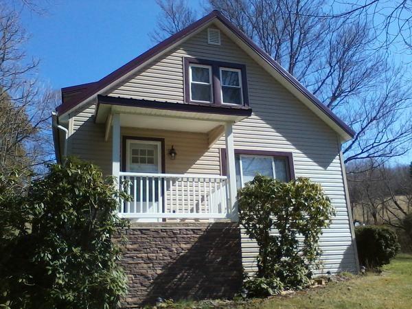 258 Lindsay Run Road Spring Church, PA 15686 - Photo 1 of 12