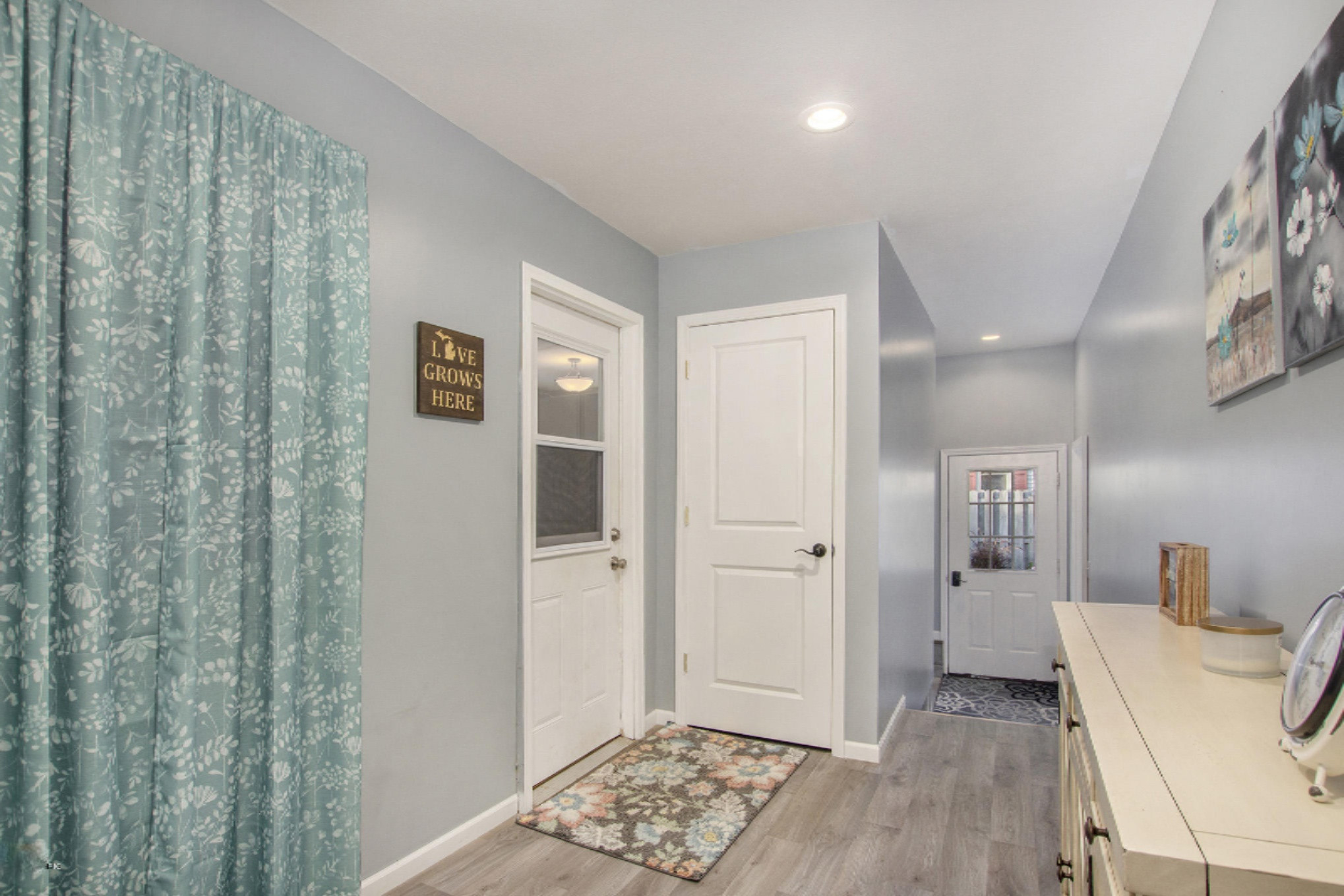1440 Poulson Road Muskegon, MI 49445 - Photo 5 of 27 IMG_2675
