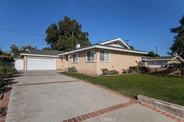 $3,900 | 18639 Liggett Street, Northridge, CA 91324