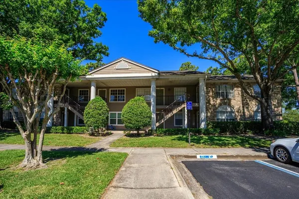 $210,000 | 176 Reserve Circle, Unit 108, Oviedo, FL 32765