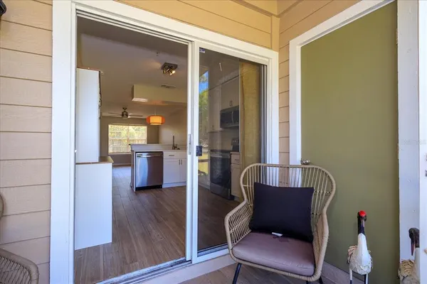 $210,000 | 176 Reserve Circle, Unit 108, Oviedo, FL 32765