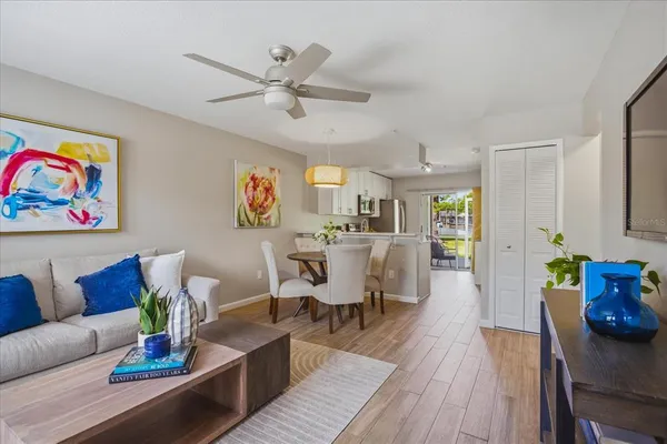 $210,000 | 176 Reserve Circle, Unit 108, Oviedo, FL 32765
