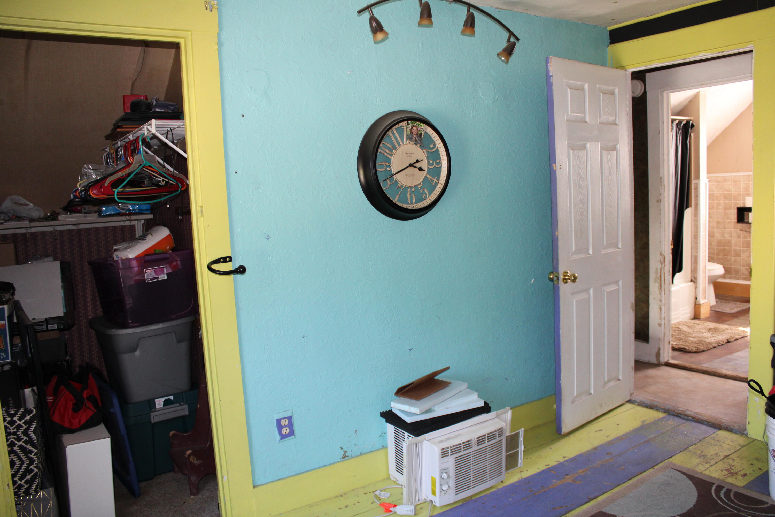 11 Pine Street Gorham, ME 04038 - Photo 10 of 19 IMG_0806